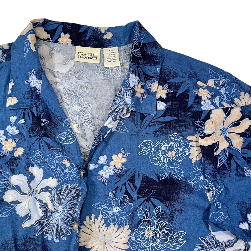 Classic‎ Elements XL Blue Floral Button Down Shirt Camp Collar Rayon Tropical